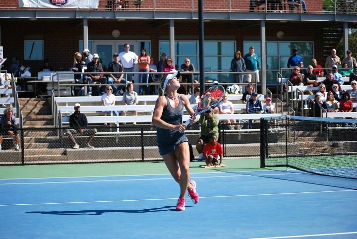 Camila batte Watson in 3 set: è main draw a Pechino