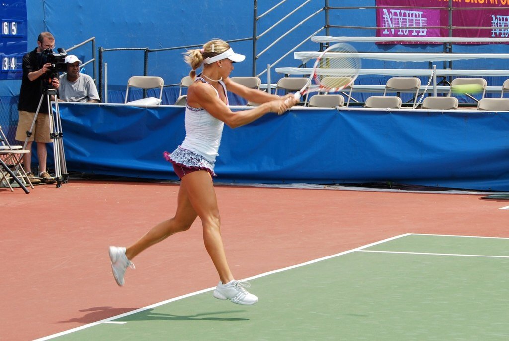 Camila candidata per lo “Shot of the month” dalla WTA