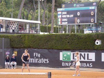 Camila batte Marina Erakovic e avanza a Linz: ora derby in semifinale con Karin Knapp