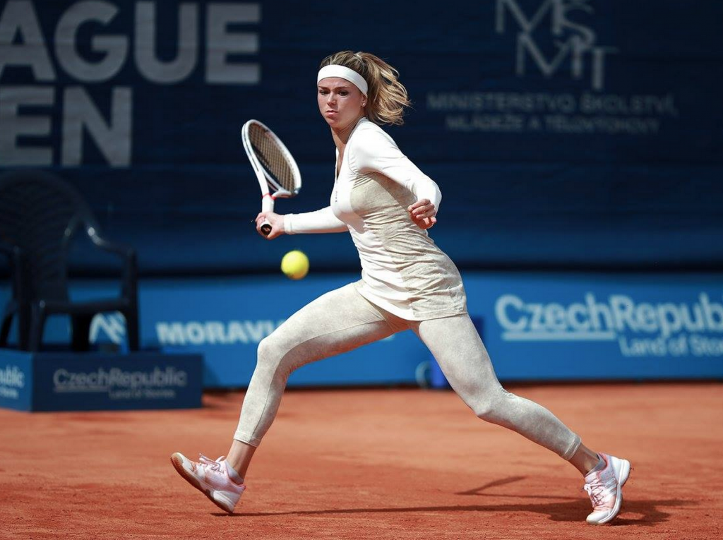Camila a Madrid si ferma con Belinda Bencic. Tornerà il prossimo weekend a Roma.